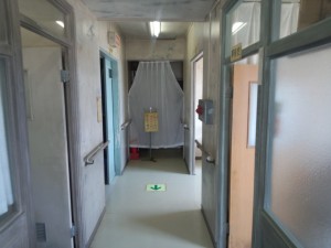 Dr. コトー診療所 (事務室 入口)