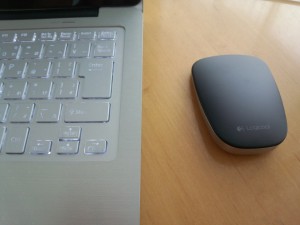 Logicool Ultrathin Touch Mouse T630 (2)